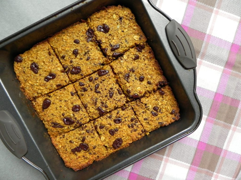 chocolate chunk pumpkin banana bars ceara s kitchen