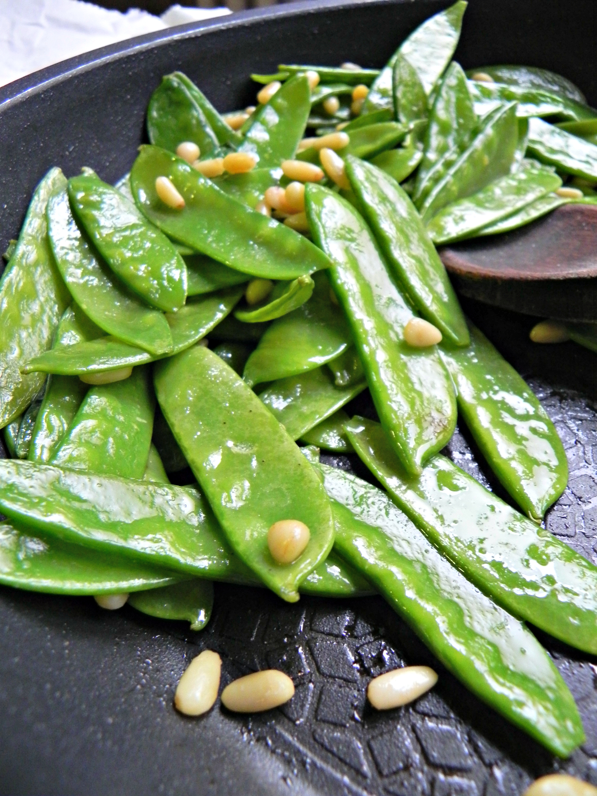 Fancy Sauteed Snow Peas