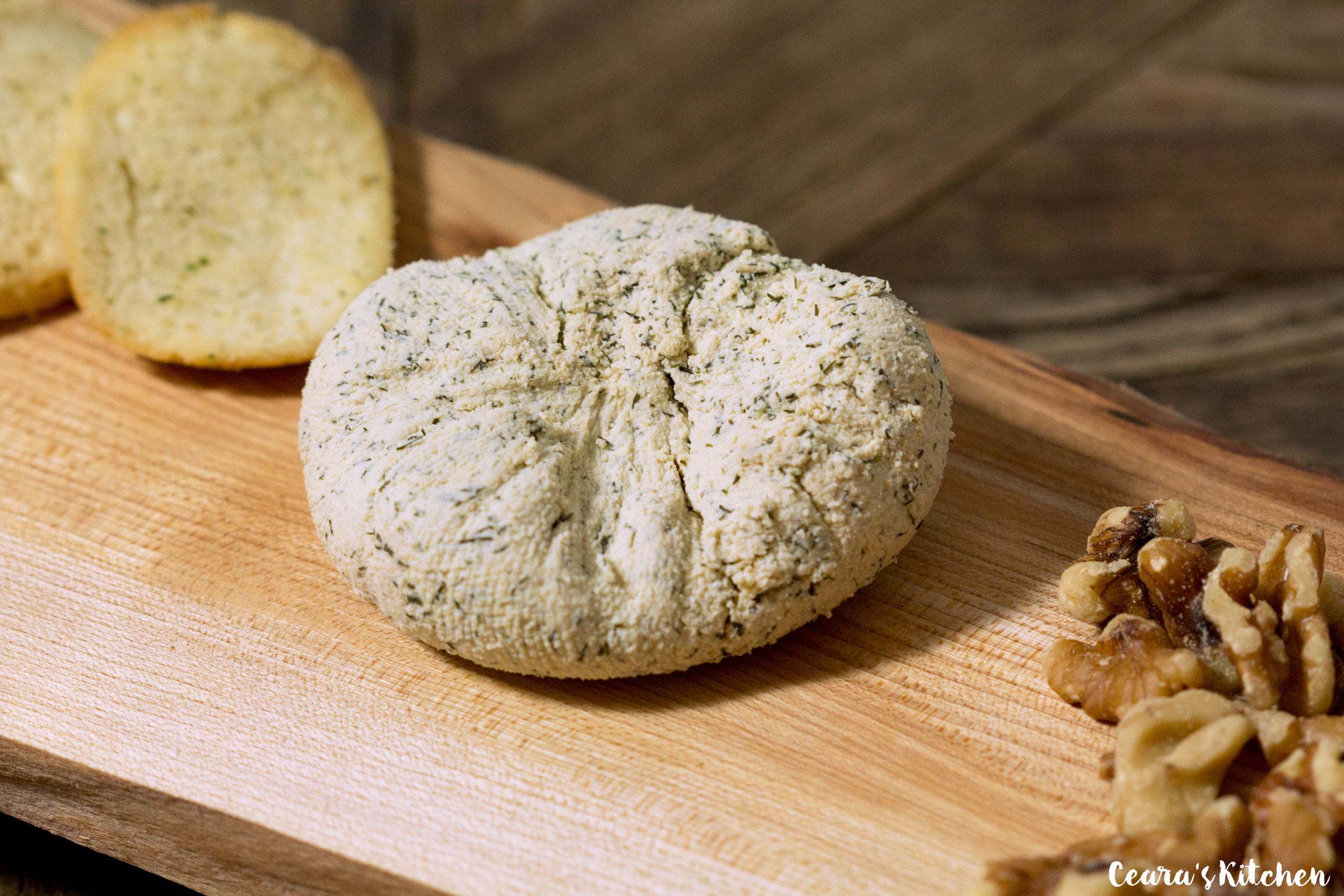 vegan mozzarella cheese