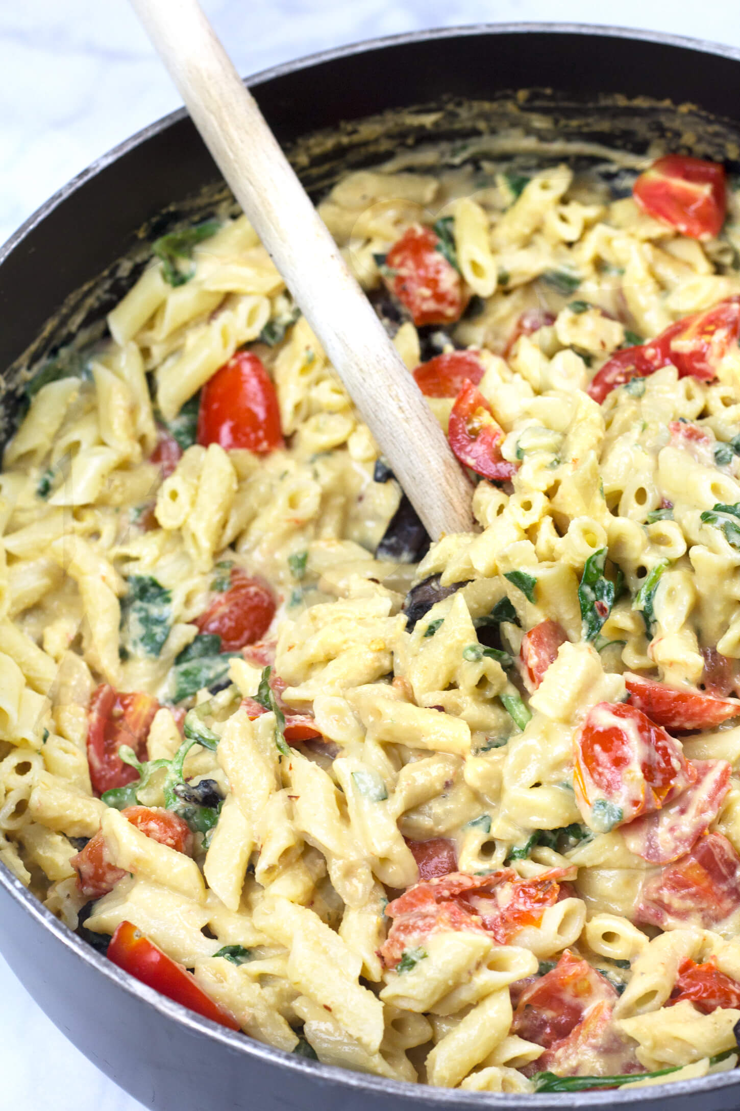 15 Minute One Pot Hummus Pasta Ceara S Kitchen